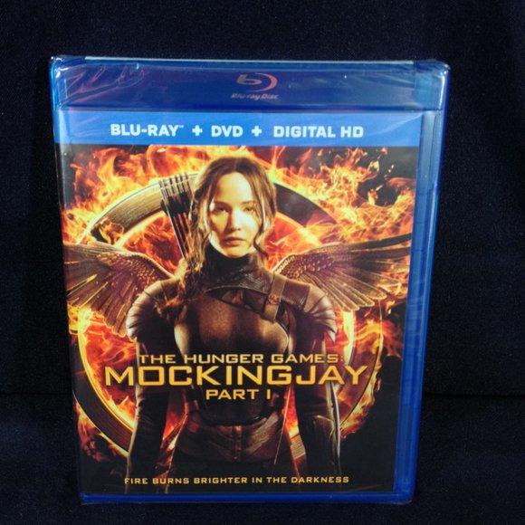 The Hunger Games Mockingjay Part 1 - 2015 - Widescreen - Bluray DVD - New - Picture 3 of 6